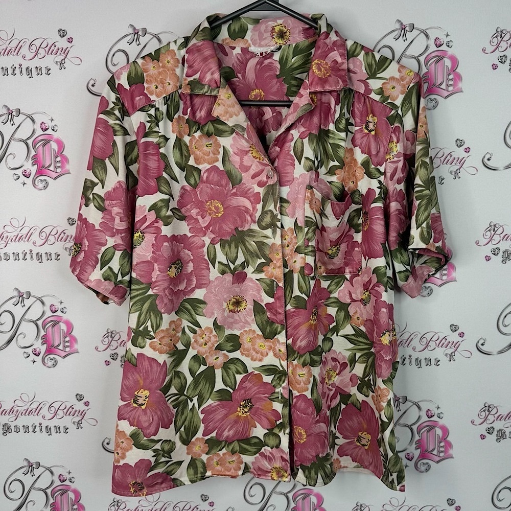 Alia button down flowers vintage Floral Pink and Green Women's Top pink orange